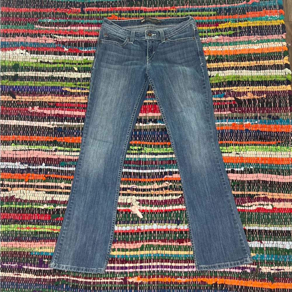Levi’s Demi curve, low rise boot cut skinny jeans